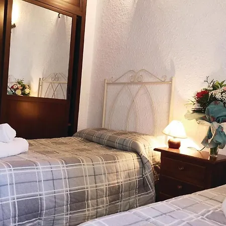 Pet Friendly In With Kitchen Сasa de vacaciones Olvera
